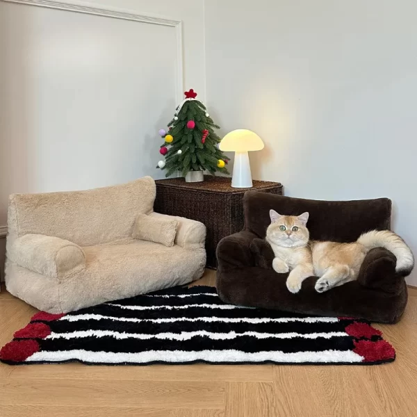 The luxurious rabbit fur texture ensures your cat stays warm and comfortable all day long.